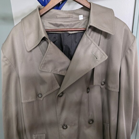 Trench/Rain Coat - Men's - Picture 3 of 12